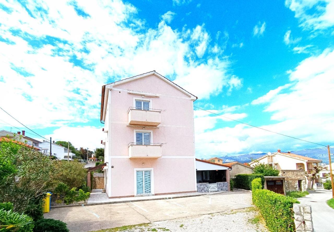 Studio Apartmani Zoric Šilo Exteriör bild